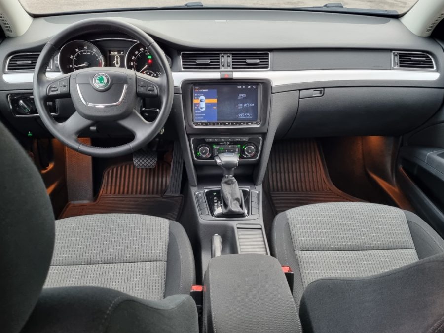 Skoda Superb II