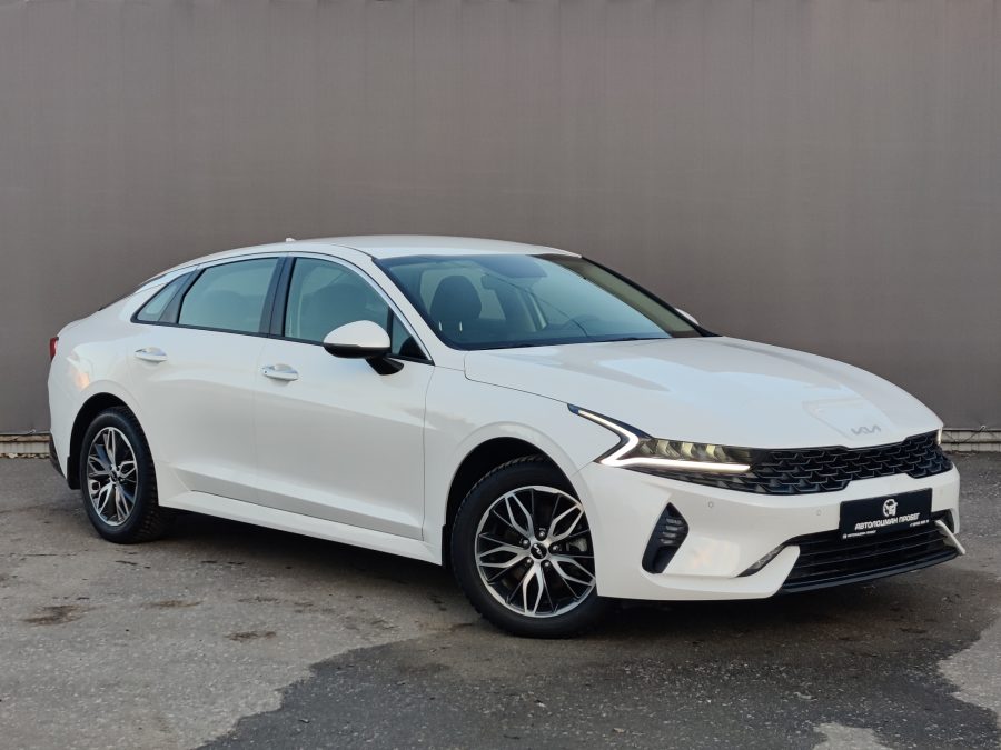 Kia K5, 2021