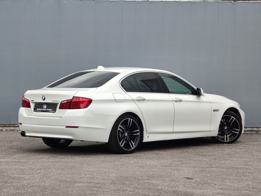 BMW 5 серия 2.0 AT, 2013