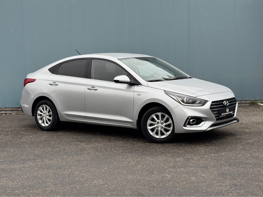 Hyundai Solaris 1.6 AT