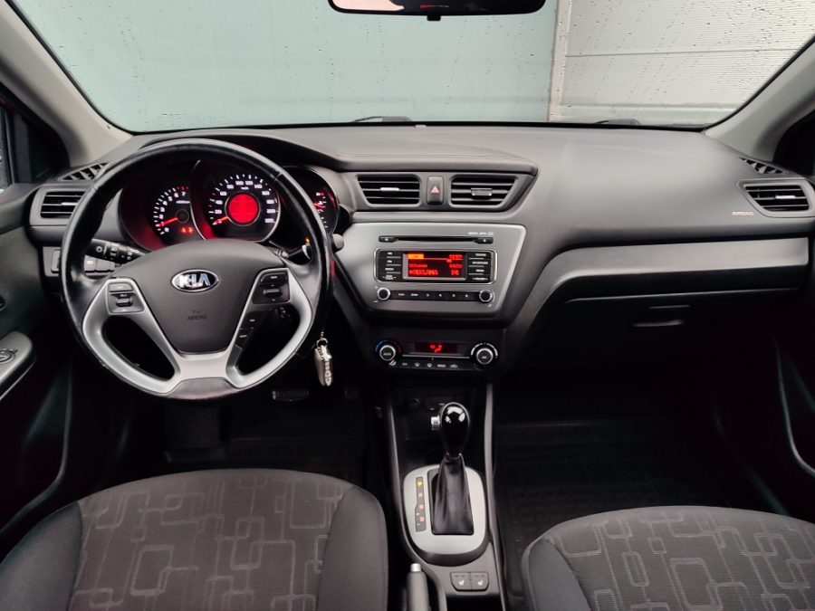 Kia Rio 1.6 AT