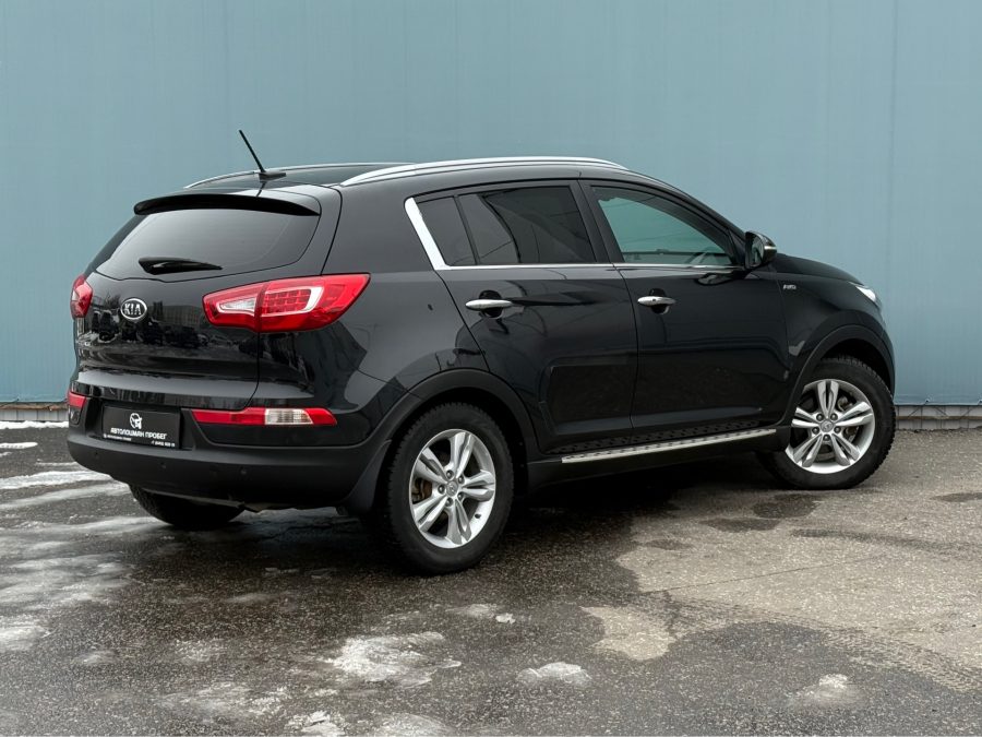 Kia Sportage 2.0 AT