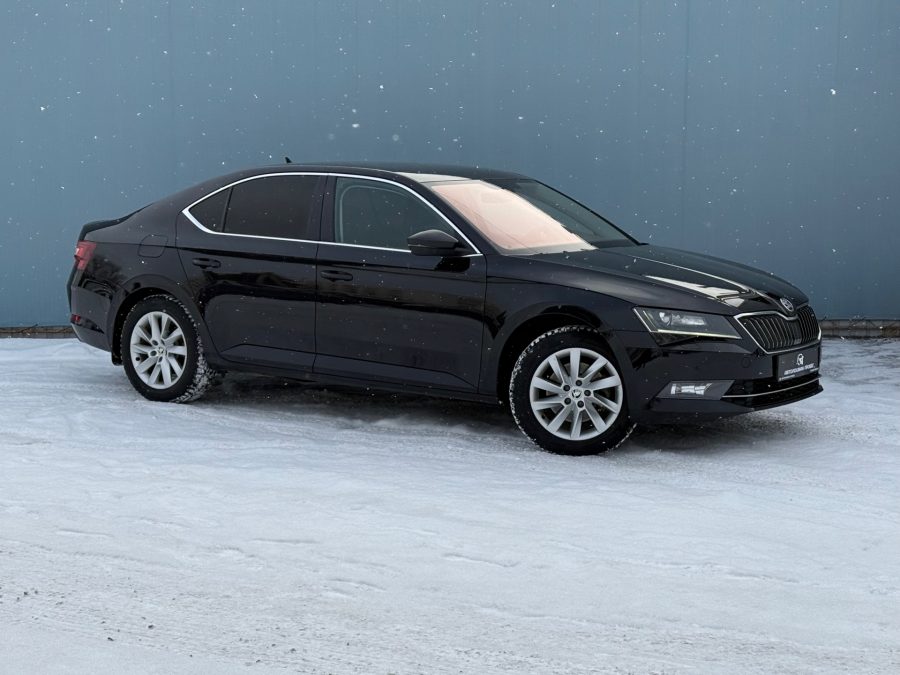 Skoda Superb 1.8 AMT