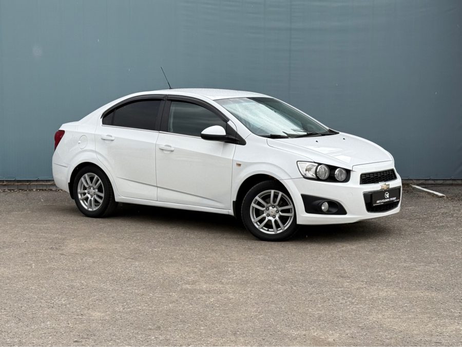 Chevrolet Aveo 1.6 AT