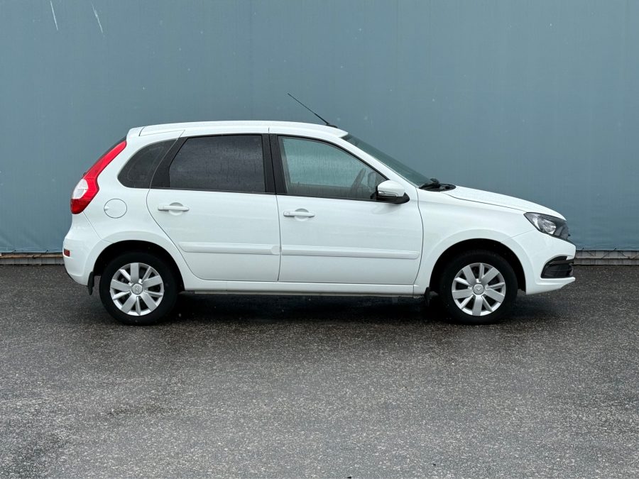 ВАЗ (LADA) Granta 1.6 MT