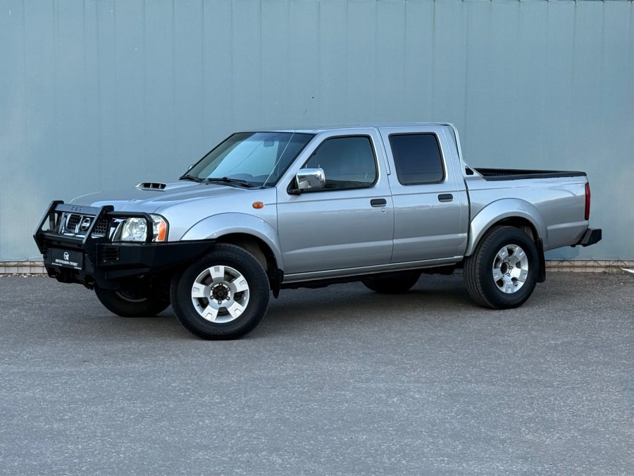 Nissan NP300
