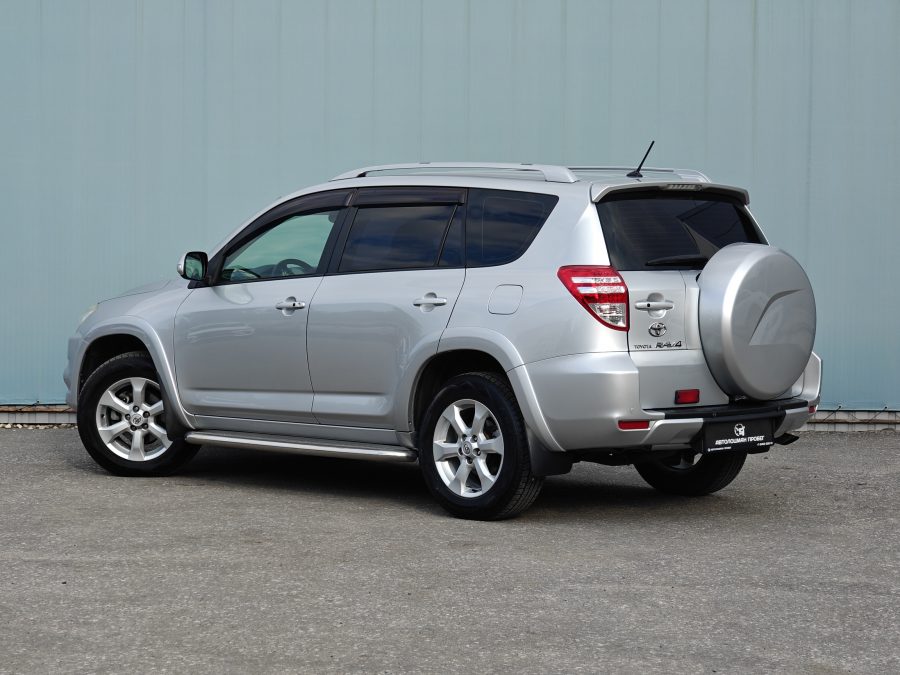 Toyota RAV4 LONG