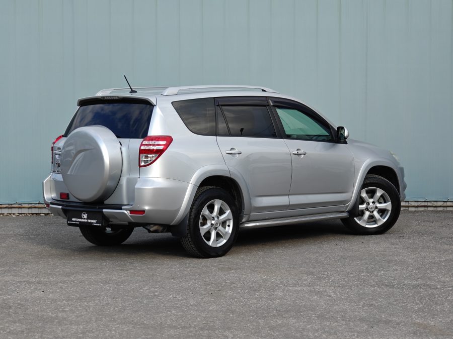 Toyota RAV4 LONG