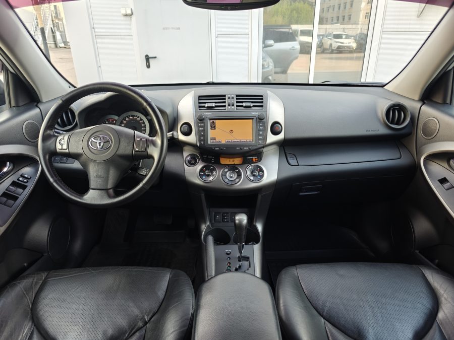 Toyota RAV4 LONG