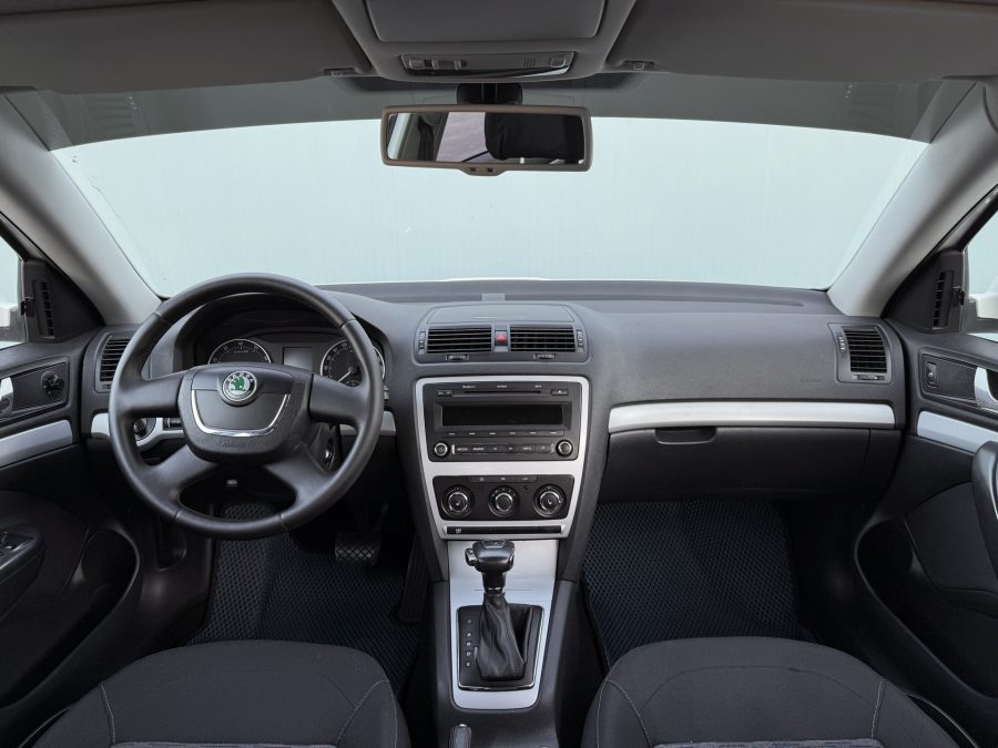 Skoda Octavia 1.6 AT