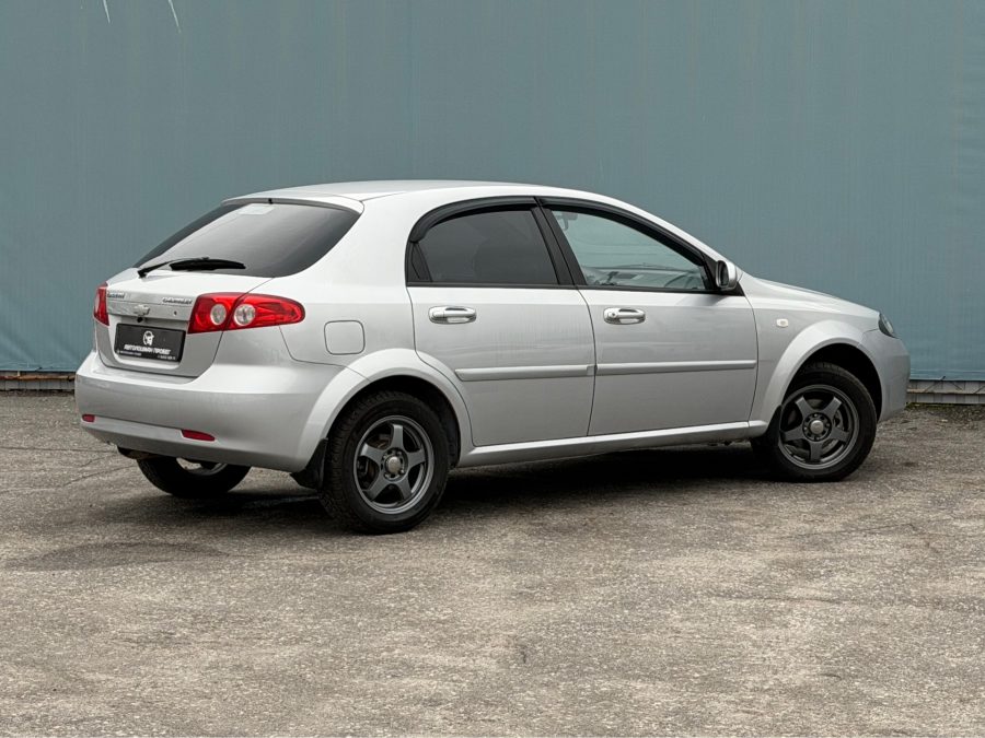 Chevrolet Lacetti 1.6 AT