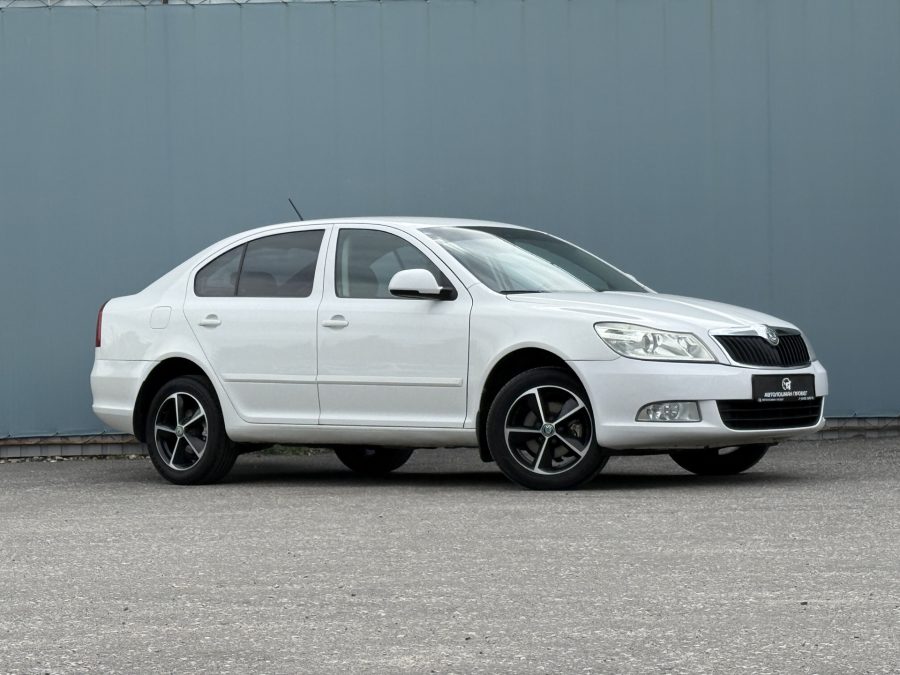 Skoda Octavia 1.6 AT