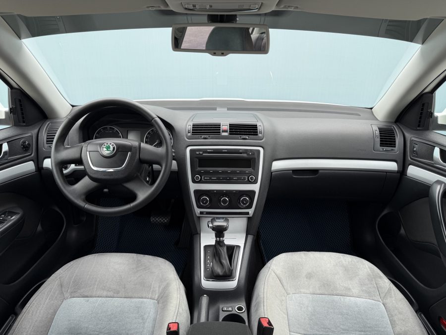 Skoda Octavia 1.6 AT
