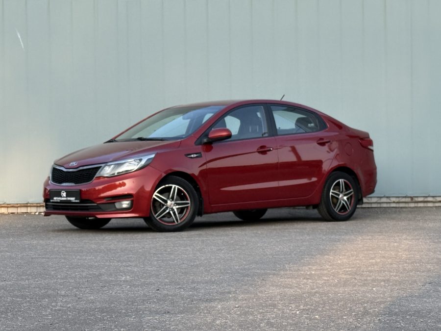 Kia Rio 1.6 MT, 2015