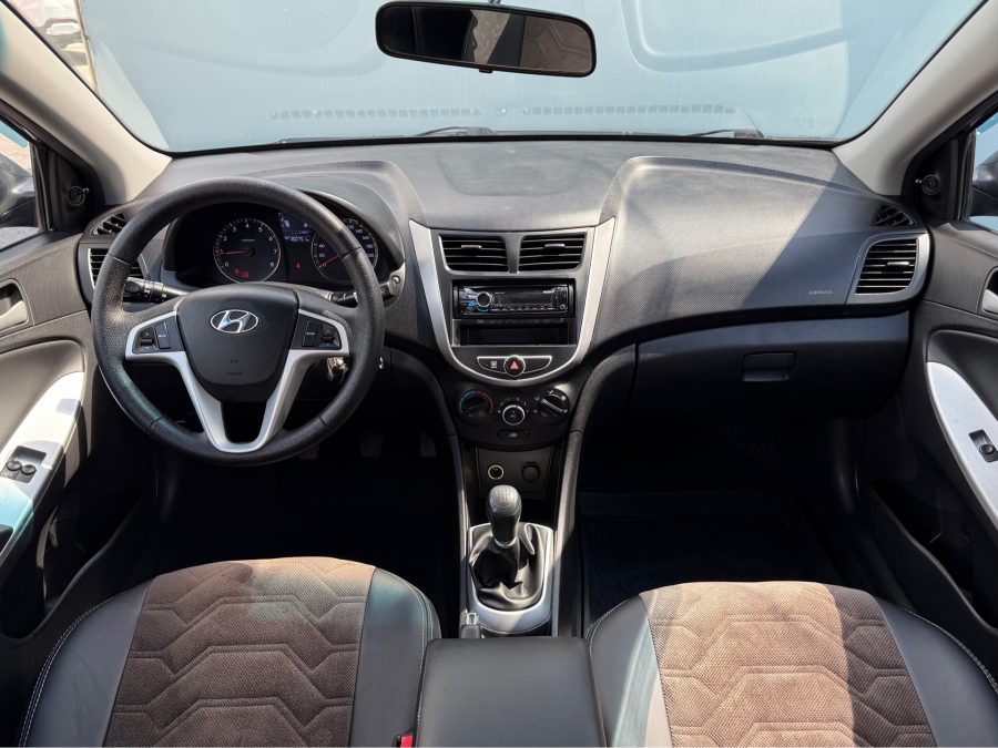 Hyundai Solaris 1.4 MT