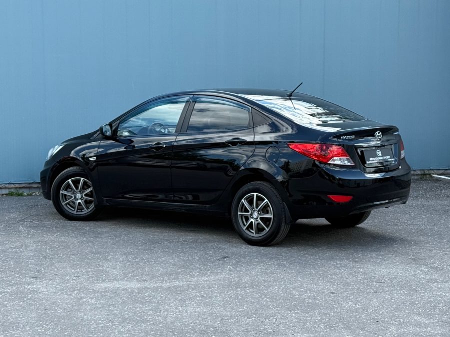 Hyundai Solaris 1.4 MT