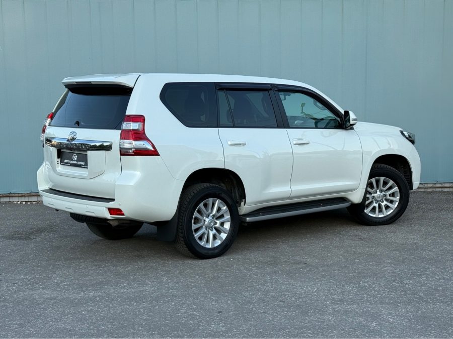 Toyota Land Cruiser Prado 3.0 AT