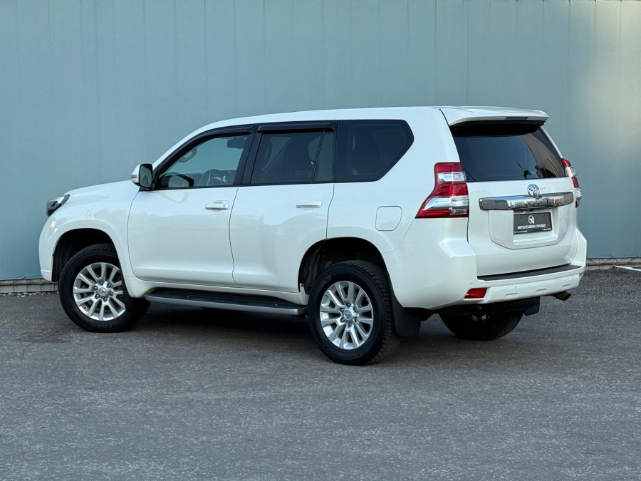 Toyota Land Cruiser Prado 3.0 AT
