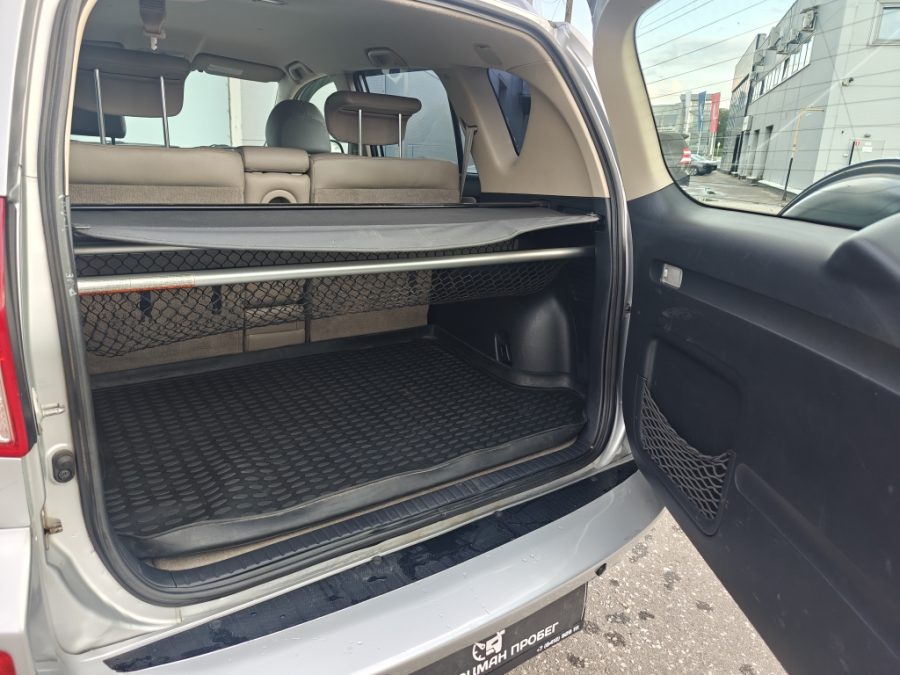 Toyota RAV4 2.4 AT