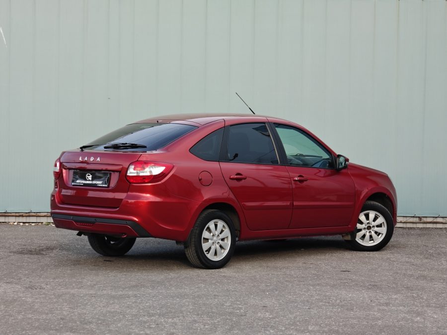 ВАЗ (LADA) Granta 1.6 AT