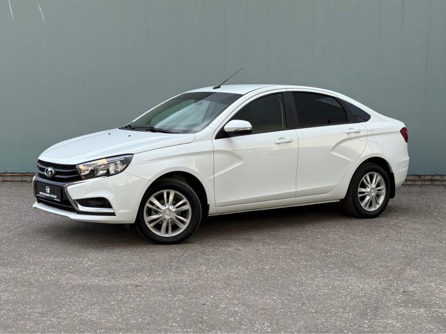 ВАЗ (LADA) Vesta 1.6 MT