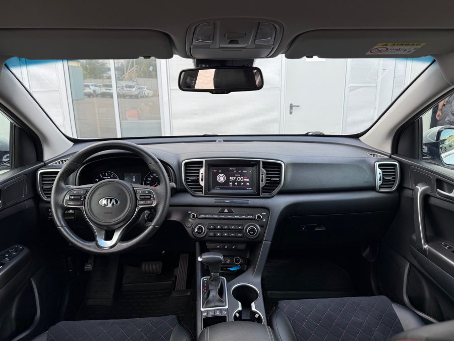 Kia Sportage 2.0 AT