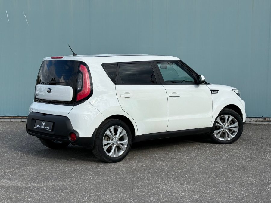 Kia Soul 1.6 AT