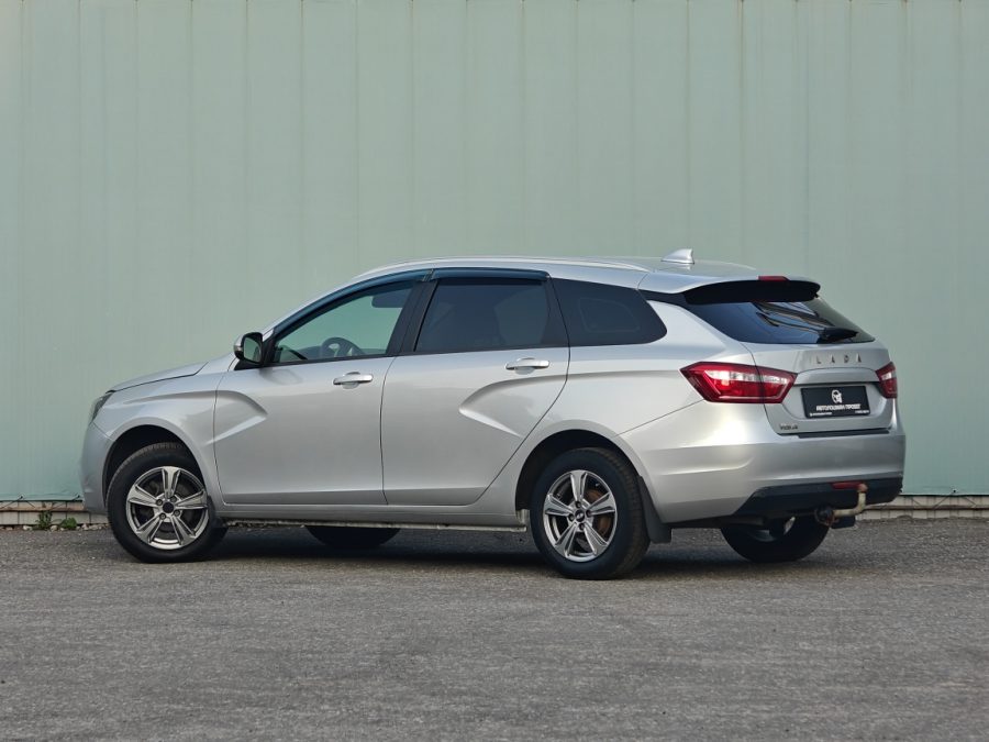 ВАЗ (LADA) Vesta 1.6 MT