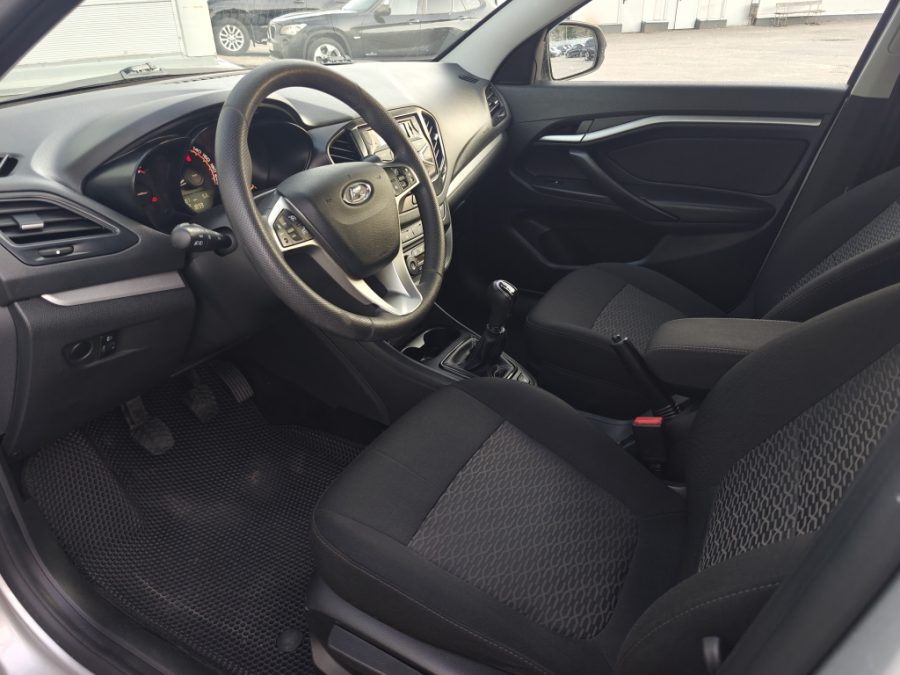 ВАЗ (LADA) Vesta 1.6 MT