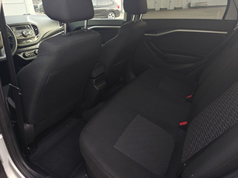 ВАЗ (LADA) Vesta 1.6 MT