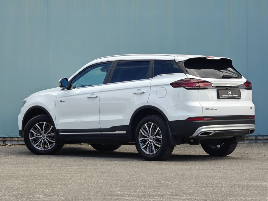 Geely Atlas Pro