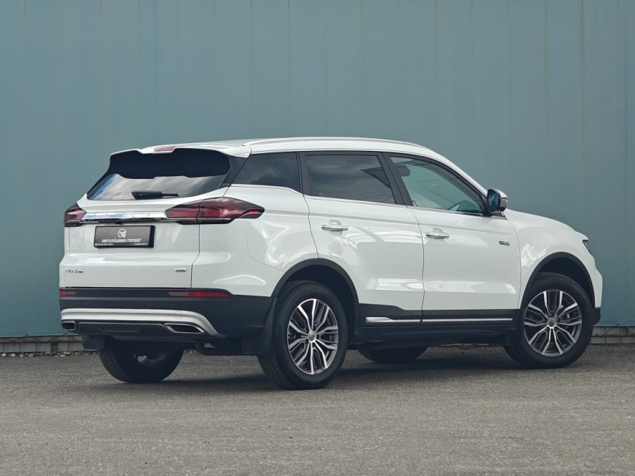 Geely Atlas Pro