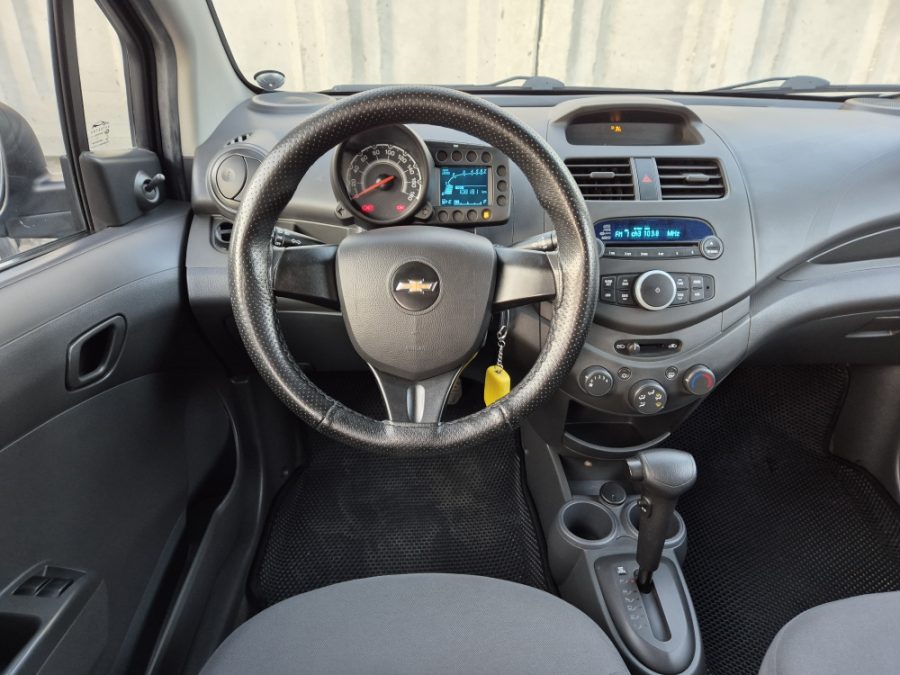 Chevrolet Spark 1.0 AT
