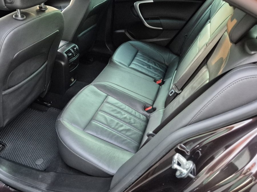 Opel Insignia 2.0 AT