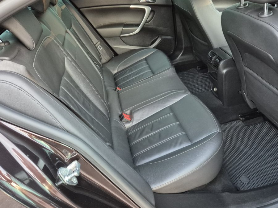 Opel Insignia 2.0 AT