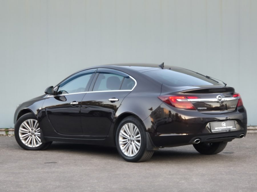 Opel Insignia 2.0 AT