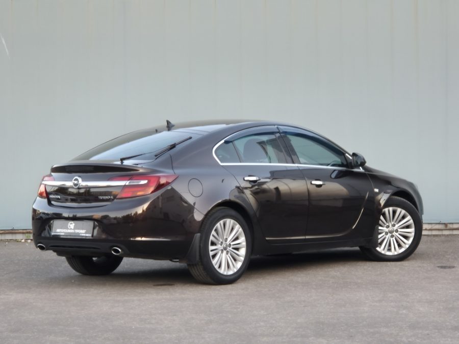 Opel Insignia 2.0 AT