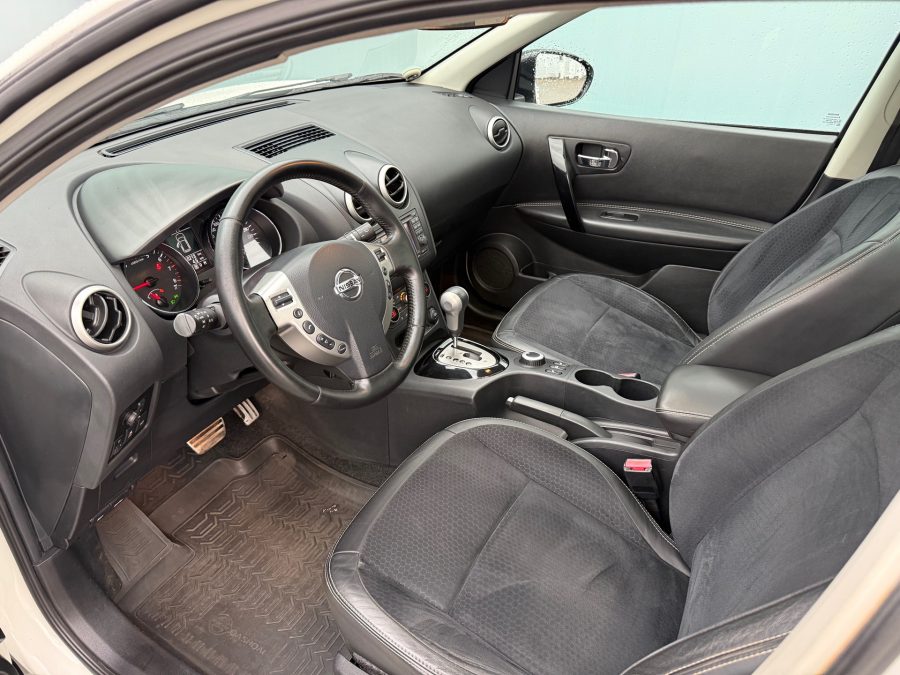 Nissan Qashqai 2.0 CVT
