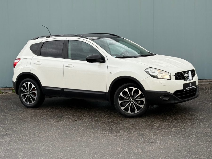 Nissan Qashqai 2.0 CVT