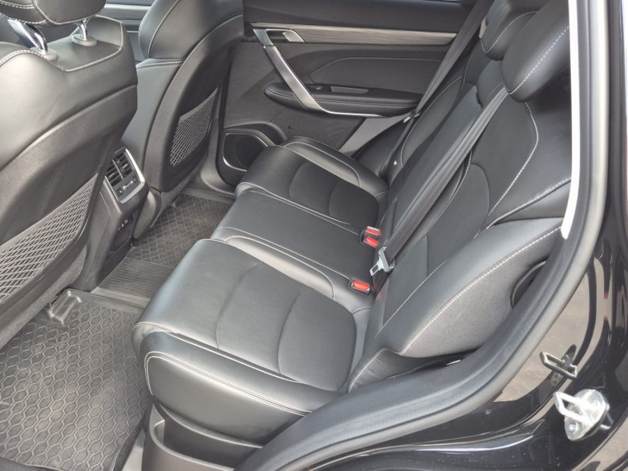 Geely Atlas Pro