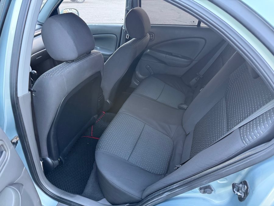 Nissan Almera Classic 1.6 MT