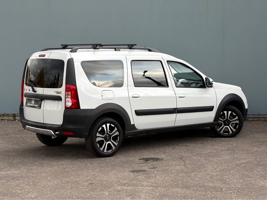 ВАЗ (LADA) Largus 1.6 MT