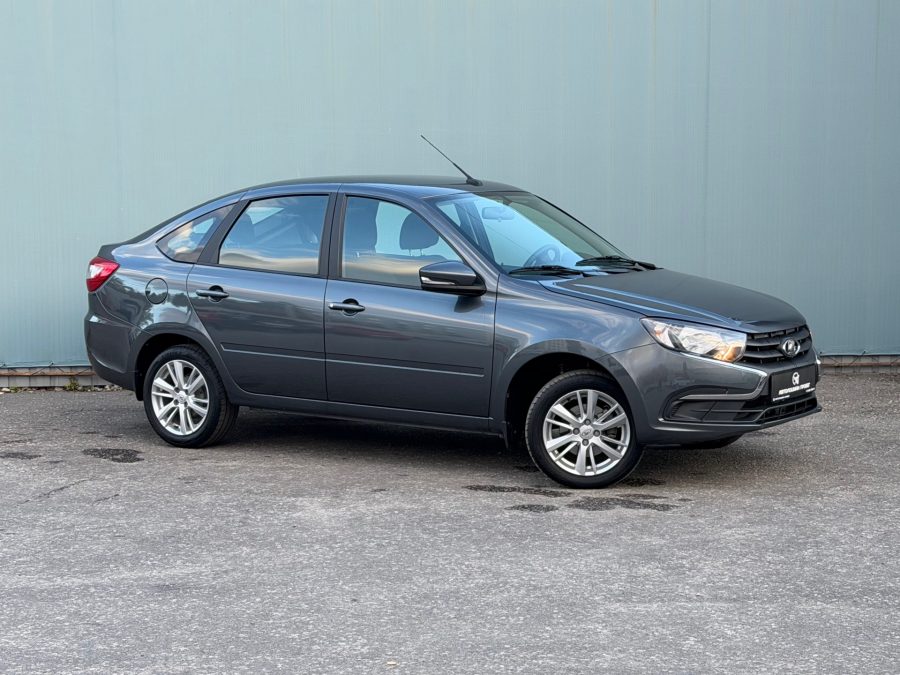 ВАЗ (LADA) Granta 1.6 MT