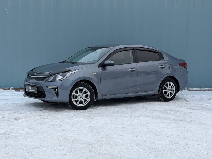 Kia Rio 1.6 MT