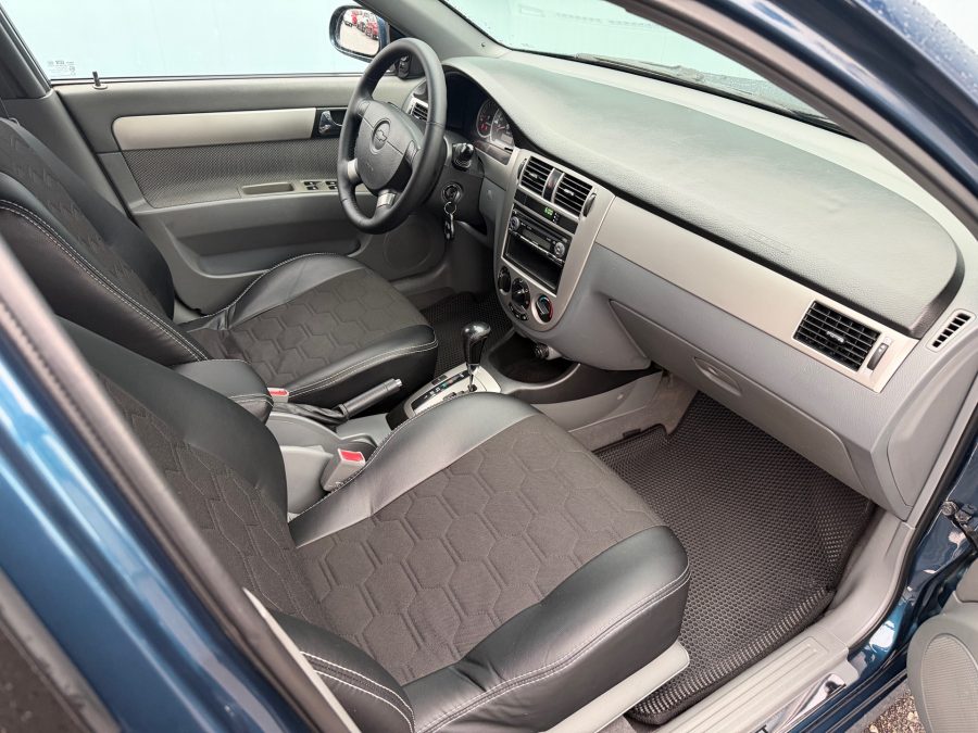 Chevrolet Lacetti 1.6 AT