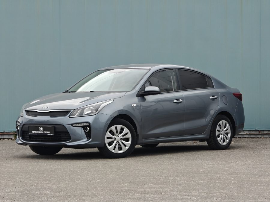 Kia Rio 1.6 MT