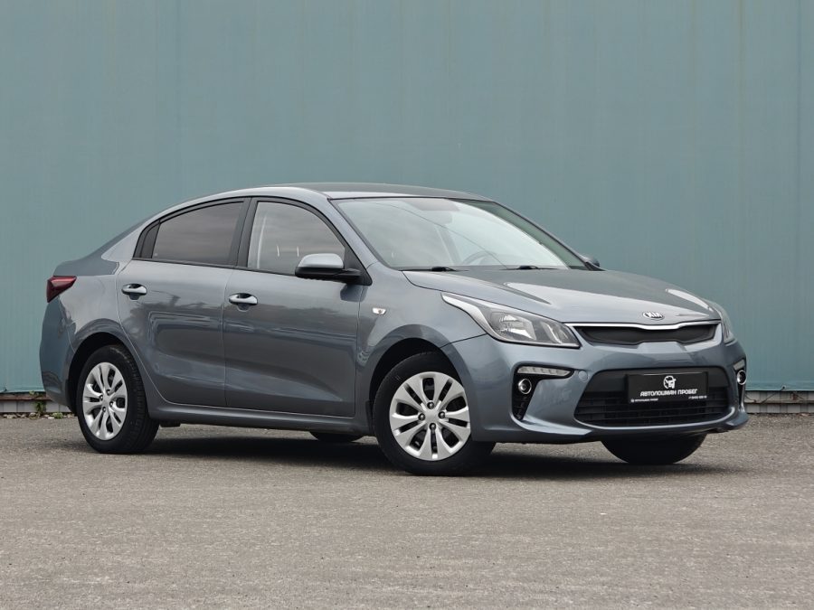 Kia Rio 1.6 MT