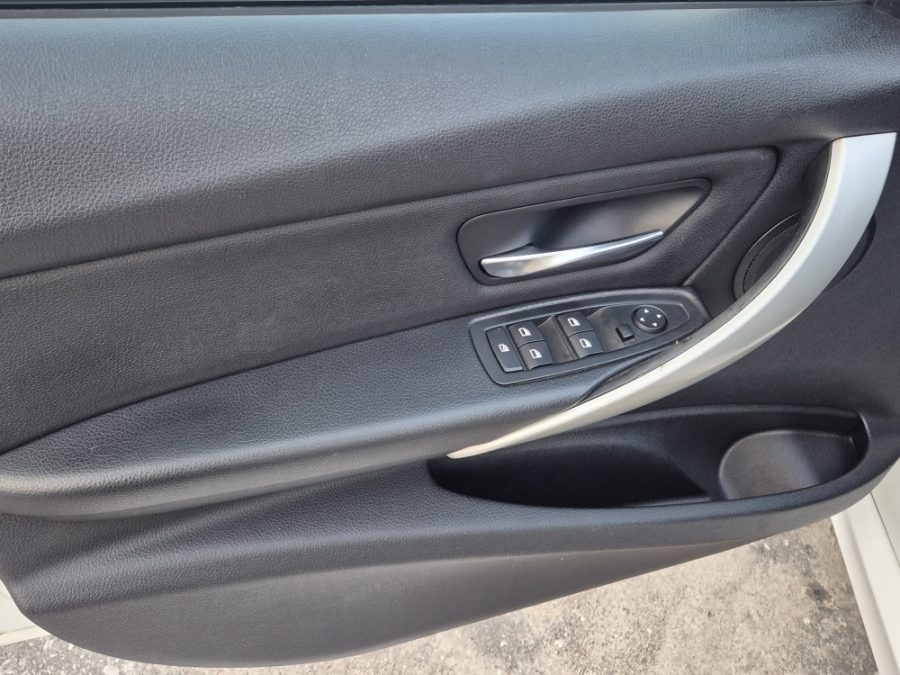 BMW 3 серия 2.0 AT