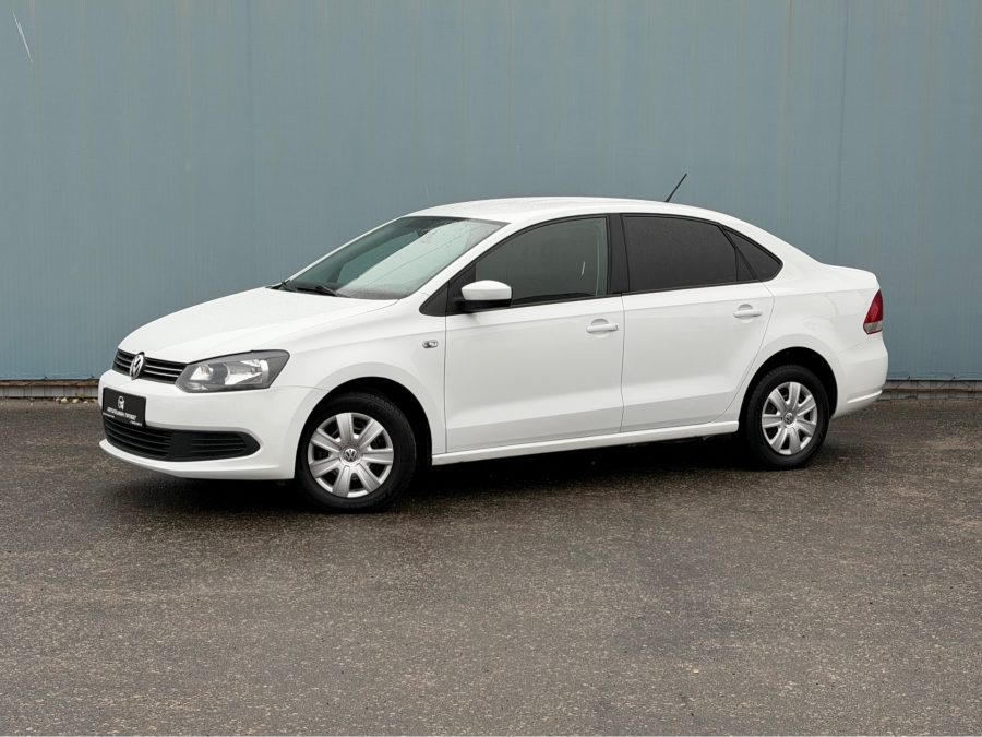Volkswagen Polo 1.6 MT