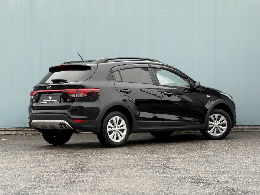 Kia Rio X-Line 1.6 AT